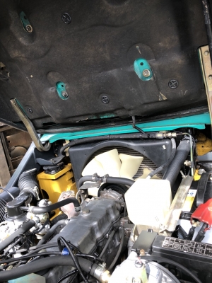 ขายค่ะ Komat’su ขนาด 3 ตัน เสายกสูง 5.5 เมตร ล้อหน้าคู่ สภาพเทพ ขายค่ะ Komat’su ขนาด 3 ตัน เสายกสูง 5.5 เมตร ล้อหน้าคู่ สภาพเทพ