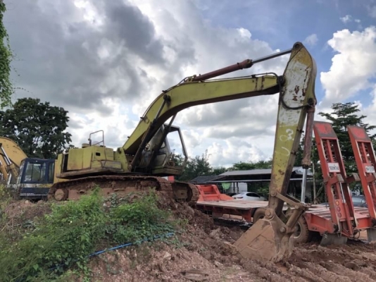 ขาย 235,000 บาท SUMITOMO 2800F2 เครื่องดี ปั้ม K3V แรง โช่หนา เอวขยับ เอกสารชื่อขาย  รถอยู่  นครปฐม โทร 0610710295  สนใจ รายการสินค้า อื่นๆ ที่ เว็ปไชค์ Truck2Hand https://www.truck2hand.com/index.php?actions=content/search&amp;member_id=136193  Facebook