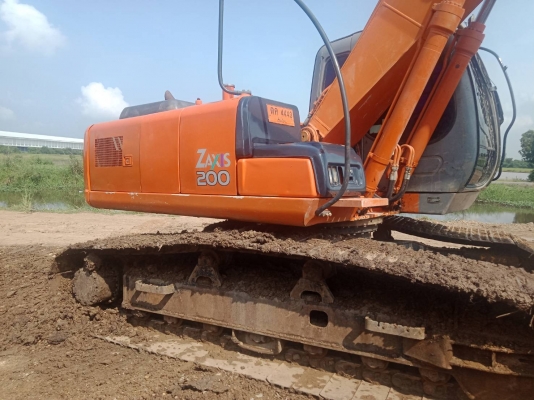 ขายรถแบคโฮมือสอง HITACHI ZX200-1 ใช้งานเพียง 7 พันชั่วโมง สภาพเทพบุตร ระบบการทำงานดีมาก เอกสารเล่มทะเบียน