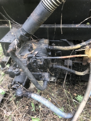 ขายด่วน โม่5คิว ระบบเครื่อง Isuzu 100 ปั่นโม่ ใช้ตั้งกับที่ หรือตั้งรถก็ได้ พร้อมใช้งาน ขาย 70000 บาท