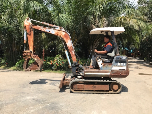 ขายแบคโฮKUBOTA KX27หัวคีบ+บุ๊งกี๋ เท่าPC30เดิมจากญี่ปุ่น ทำงานสมบูรณ์ทุกระบบ รับรองไม่ผิดหวัง 235,000 เท่านั้น!!