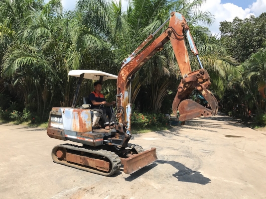 ขายแบคโฮKUBOTA KX27หัวคีบ+บุ๊งกี๋ เท่าPC30เดิมจากญี่ปุ่น ทำงานสมบูรณ์ทุกระบบ รับรองไม่ผิดหวัง 235,000 เท่านั้น!! ขายแบคโฮKUBOTA KX27หัวคีบ+บุ๊งกี๋ เท่าPC30เดิมจากญี่ปุ่น ทำงานสมบูรณ์ทุกระบบ รับรองไม่ผิดหวัง 235,000 เท่านั้น!!