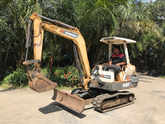 ขายแบคโฮ YANMAR B27(เท่าPC30) เดิมจากญี่ปุ่น100\% ทำงานสมบูรณ์ทุกระบบ รับรองไม่ผิดหวัง235,000 เท่านั
