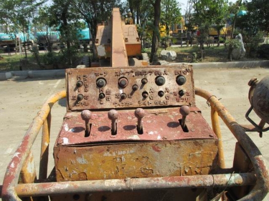 รถกระเช้า AICHI รุ่น 210 รถกระเช้า AICHI รุ่น 210