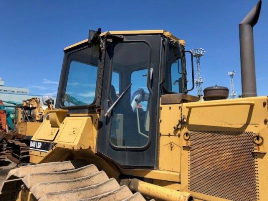 รถแทรคเตอร์ CAT D4H ตีนเป็ด มือสองญี่ปุ่น