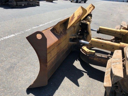 รถแทรคเตอร์ CAT D4H ตีนเป็ด มือสองญี่ปุ่น