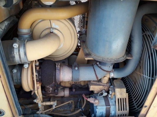 รถแทรคเตอร์ CAT D5NLGP ตีนเป็ด มือสองญี่ปุ่น