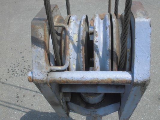 รถเครน 10 ตัน KATO KR10H-L2  ขาตรง มือสองญี่ปุ่น