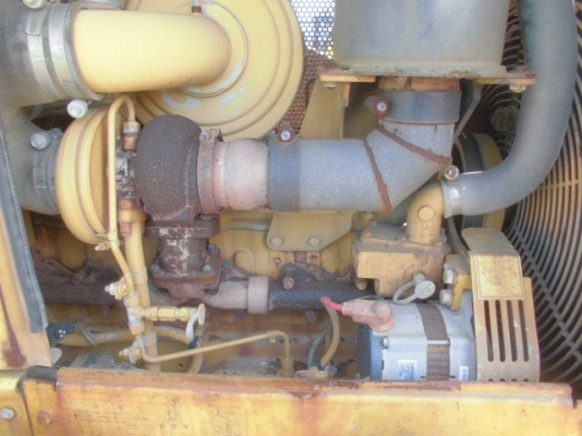 Caterpillar D5N รถดันดิน นำเข้าจากญี่ปุ่น โทร. 080-6565422 (หนิง)