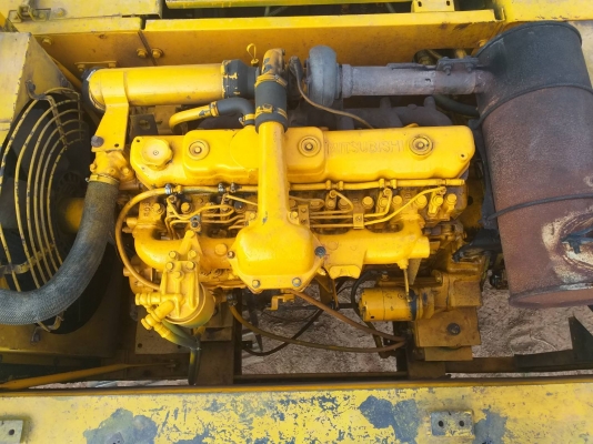 ขายด่วน KOBELCO SK200 MART II โซ่ช่วงล่างสวย เครื่องปั้มดี รถใช้งานประจำ เอกสารสัญญาซื้อขาย สนใจสอบถาม 093 0764943  คุณ ตั้ม