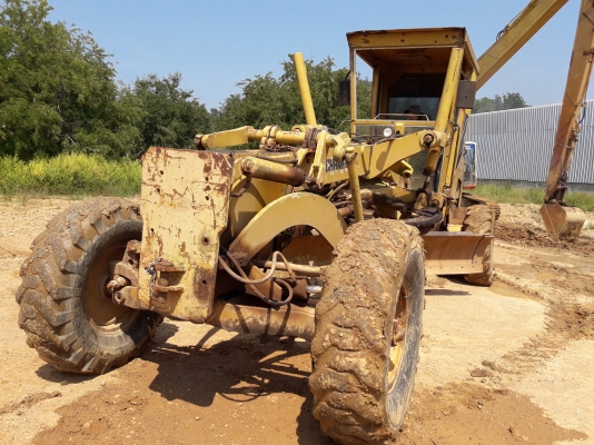 ขายครับรถเกรด CHAMPION 710 A -3 เอกสารทะเบียน