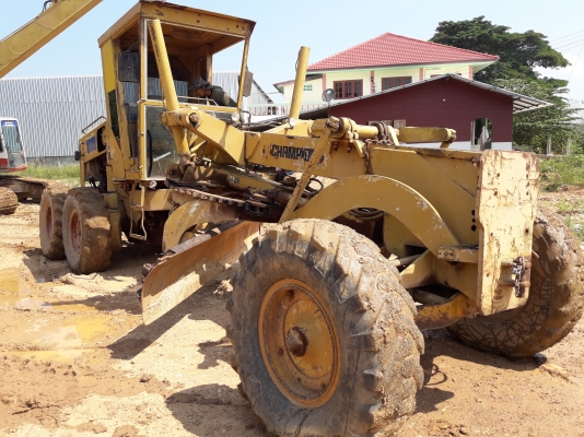 ขายครับรถเกรด CHAMPION 710 A -3 เอกสารทะเบียน