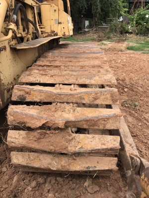 ขายรถแทรกเตอตีนเป็ดD5B ขายรถแทรกเตอตีนเป็ดD5B