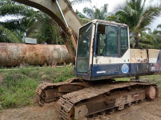 มี VDO ให้ชม.ขายเหมา 3 คันKOMATSU PC200-5 ราคา 1150000