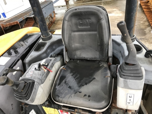 CAT 304CCR มีไลน์กระแทก ปั้มนิ้ว ปี 2008 (เทียบเท่า PC40MR-3) จากญี่ปุ่น