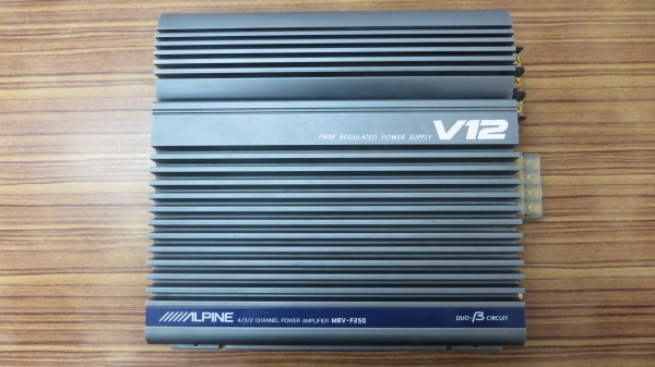 ขาย Power Amp Alpine F250 V12