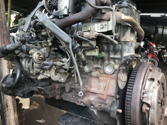 ขายเครือง TOYOTA 5L พร้อมเลขเอกสารชุดโอน