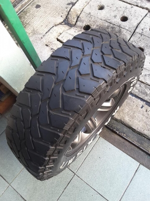 ล้อ+ยางอะไหล่ Isuzu แท้ + Maxxis MT 245-75-16 ปี15