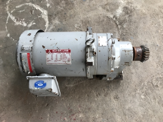 ขายมอเตอร์เกียร์ Cycro drive Mitsubishi 2HP. 380V อัตราทด 1:11 เพลาออกประมาณ 130 รอบต่อนาที สภาพสวยมากเดิมๆ วิ่งนิ่ม พร้อมใช้งาน ขายมอเตอร์เกียร์ Cycro drive Mitsubishi 2HP. 380V อัตราทด 1:11 เพลาออกประมาณ 130 รอบต่อนาที สภาพสวยมากเดิมๆ วิ่งนิ่ม พร้อมใช้งาน