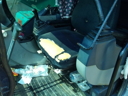 ขาย 1,490,000 KOBELCO sk 200-8 super yn 12 ทำงาน 14,000 ชม. ไฟฟ้าครบ เครื่องดี ปั้มแรง เอวดี ช่วงล่างเต็ม เล่มทะเบียน รถสวยพร้อมใช้เอกสารพร้อมโอน รถอยู่ มหาสารคาม 064-191-1112 ขาย 1,490,000 KOBELCO sk 200-8 super yn 12 ทำงาน 14,000 ชม. ไฟฟ้าครบ เครื่องดี ปั้มแรง เอวดี ช่วงล่างเต็ม เล่มทะเบียน รถสวยพร้อมใช้เอกสารพร้อมโอน รถอยู่ มหาสารคาม 064-191-1112