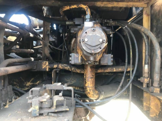 ขาย 325,000 CAT E 240 B เครื่องดี ปั้มแรง เอวแน่น ช่วงล่างเต็มสวย รถพร้อมใช้ เอกสารซื้อขาย รถอยู่ ปทุมธานี สามโคก 090-772-3710 090-772-3708