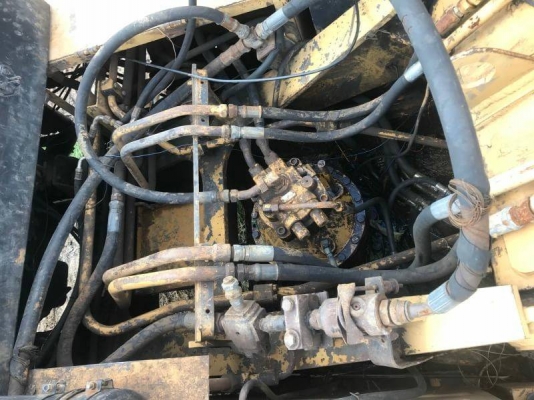 ขาย 325,000 CAT E 240 B เครื่องดี ปั้มแรง เอวแน่น ช่วงล่างเต็มสวย รถพร้อมใช้ เอกสารซื้อขาย รถอยู่ ปทุมธานี สามโคก 090-772-3710 090-772-3708