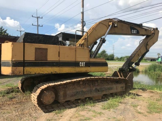ขาย 325,000 CAT E 240 B เครื่องดี ปั้มแรง เอวแน่น ช่วงล่างเต็มสวย รถพร้อมใช้ เอกสารซื้อขาย รถอยู่ ปทุมธานี สามโคก 090-772-3710 090-772-3708