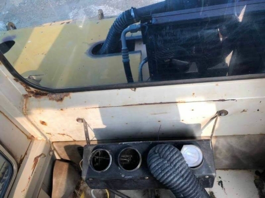 ขาย 455,000 KOBELCO sk 60 MARK 2 มีตัวปรับคอลโทลมือ เครื่องดี ปั้มแรง โซ่หนา เอวแน่น แอร์เย็น เอกสารซื้อขาย รถสวยพร้อมใช้ รถอยู่ นครปฐม 090-772-3710 090-772-3708