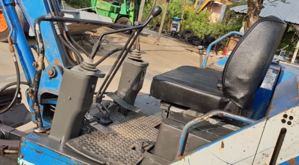 ขายด่วน175,000รถแบคโฮโกเบโกSK24รุ่นยอดนิยมเทียบเท่าPC25เครื่อง3D84เครื่องดีปั่มแรงรถนอกเพิ่งนำเข้ามาใหม่ยังไม่เคยใช้งานในเมืองไทยเลย