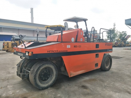 ขายรถบด DYNAPAC RT200WT-C เกียร์ออโต้ จากญี่ปุ่น สวยๆ 092-929-9942 ธีรเทพ