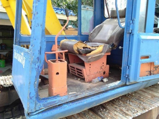 ขาย 285,000 KOMATSU pc 120-3 เครื่องดี ปั๊มดี ช่วงล่างดี เอวแน่น รถสภาพพร้อมใช้งาน เอกสารซื้อขาย รถอยู่ กทม. 090-772-3710 090-772-3708