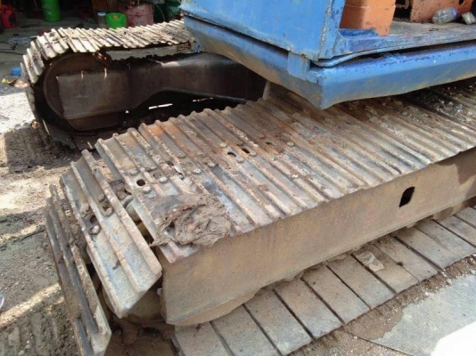 ขาย 285,000 KOMATSU pc 120-3 เครื่องดี ปั๊มดี ช่วงล่างดี เอวแน่น รถสภาพพร้อมใช้งาน เอกสารซื้อขาย รถอยู่ กทม. 090-772-3710 090-772-3708