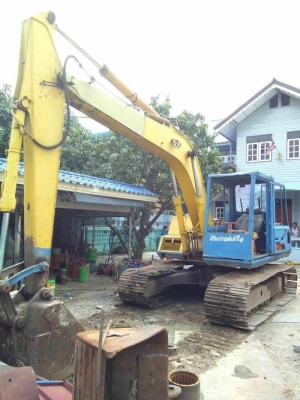 ขาย 285,000 KOMATSU pc 120-3 เครื่องดี ปั๊มดี ช่วงล่างดี เอวแน่น รถสภาพพร้อมใช้งาน เอกสารซื้อขาย รถอยู่ กทม. 090-772-3710 090-772-3708