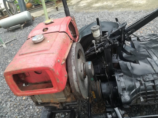 รถอีแต๋นพร้อมใช้งาน รถอีแต๋นพร้อมใช้งาน