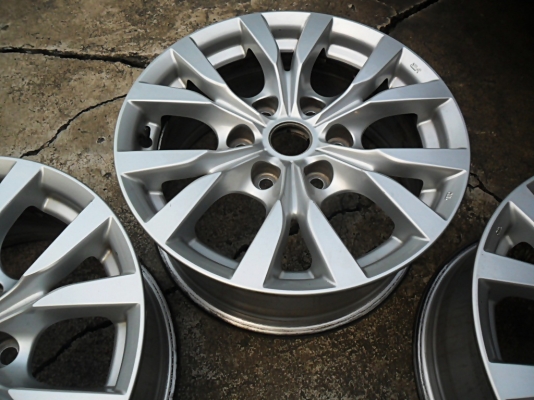 แม็กกระบะ-รถตู้ ขอบ17 เอนไกแท้ 6รู139 สภาพใหม่