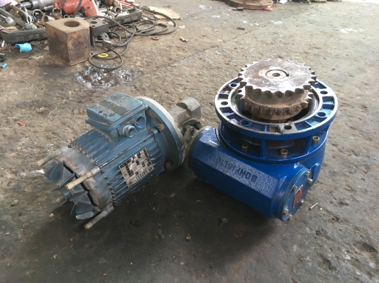 ขาย....มอเตอร์เกียร์ ขนาดมอเตอร์0.5hp