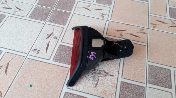 ไฟเบรคหลังดวงที่สาม BMW E39แท้ ไฟเบรคหลังดวงที่สาม BMW E39แท้