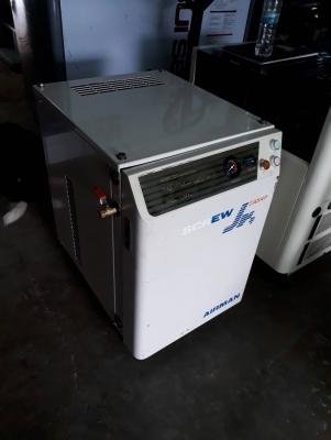 ปั๊มลมสกรู 5แรงม้าเก่าญี่ปุ่น AIRMAN พร้อมใช้งาน