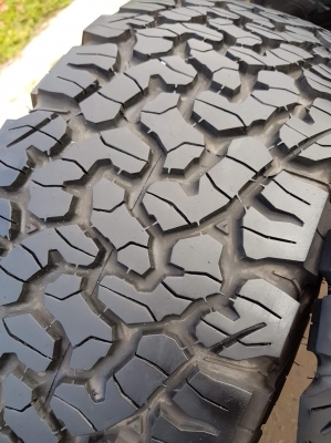 ขายยาง BF ALL KO2 265/75/16 พร้อมล้อลาย Breadley บีทล็อค