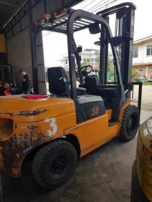 ขายฟอร์คลิฟท์ 3 ตัน ดีเซล เสา 4 เมตร