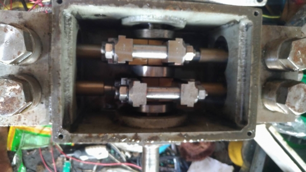 แม่ปั้มไฮดรอลิค