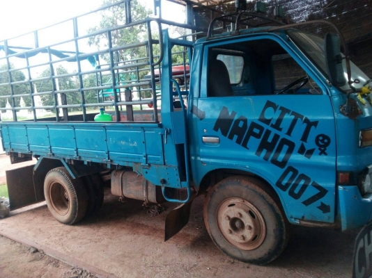 ISUZU 100