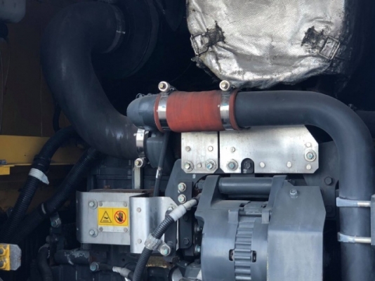 ขายรถตักล้อยาง KOMATSU WA200-6 รถนอกนำเข้าเองจากญี่ปุ่น สภาพสวยพร้อมใช้ มีVDOการทำงานครับ