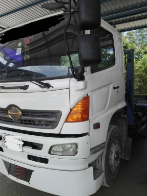 ขายหัวลากHINO320แรงม้าปี48 ติดเครน5ตันราคา 1,350,000
