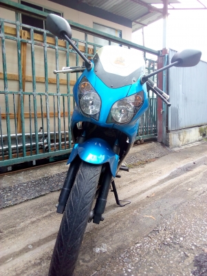 Honda cbr 150