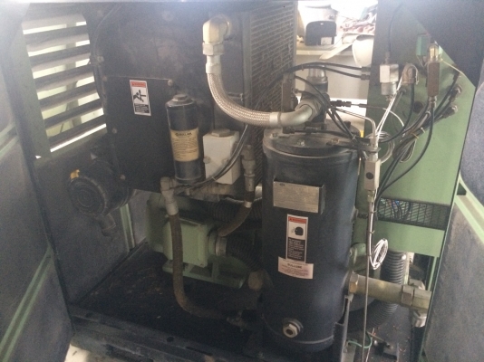 ปั้มลมสกรู SULLAIR 2200 (30 แรง) 85,000 ปั้มลมสกรู SULLAIR 2200 (30 แรง) 85,000