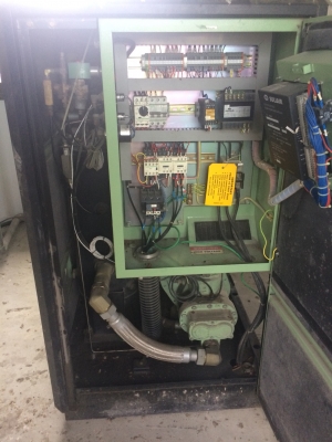 ปั้มลมสกรู SULLAIR 2200 (30 แรง) 85,000 ปั้มลมสกรู SULLAIR 2200 (30 แรง) 85,000