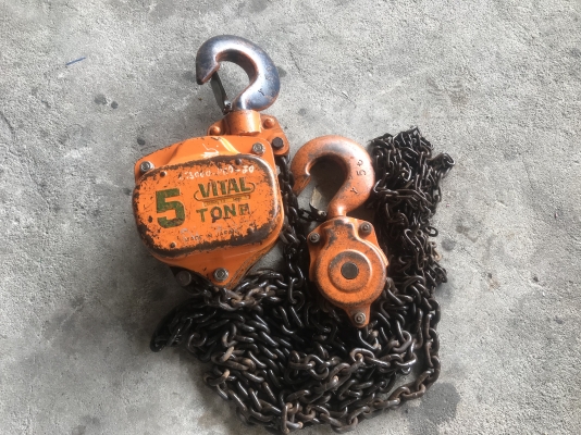 ขายรอกโซ่มือสาว Vital 5ton. Made in Japan สภาพสวยมาก พร้อมใช้งาน