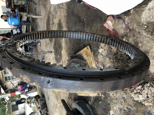 เอวแน่นๆ ฮิตาชิ Ex200 พร้อมใช้