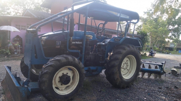 รถไถฟอร์ด 6610 สองเพลา